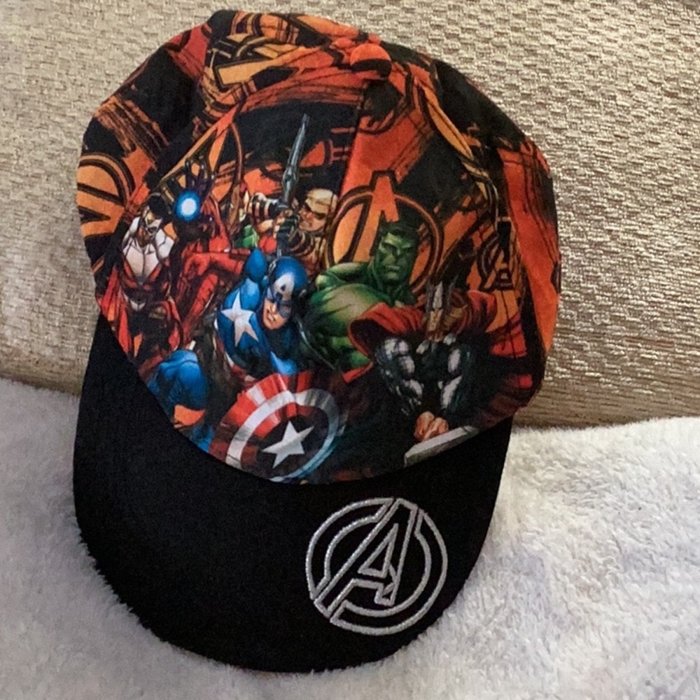 🦸NWOT “ Marvel Avengers Cap “Just Way Too Awesome Unisex Hat Wardrobe Must 🦸